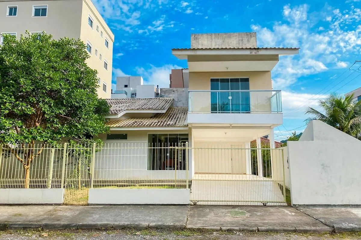 펜션 Praia Grande A 300M, Casa Ampla E Com Piscina!0464 고베르나도르 셀소 하모스